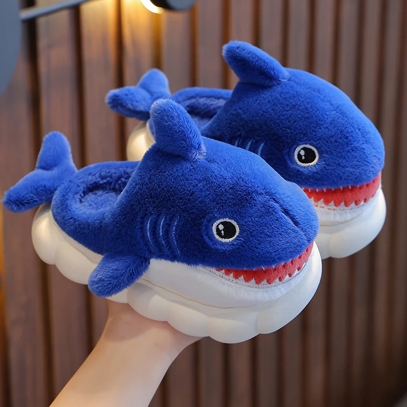 亲子秋冬季鲨鱼儿童棉拖鞋包跟男童女童6-12岁防滑小孩宝宝毛毛鞋