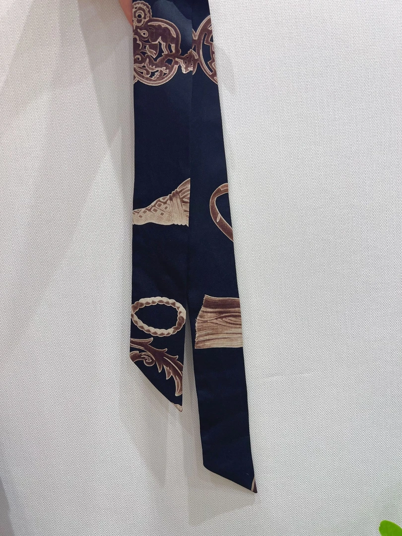 99新 Hermes/爱马仕 蔚蓝中古/  twilly 丝巾