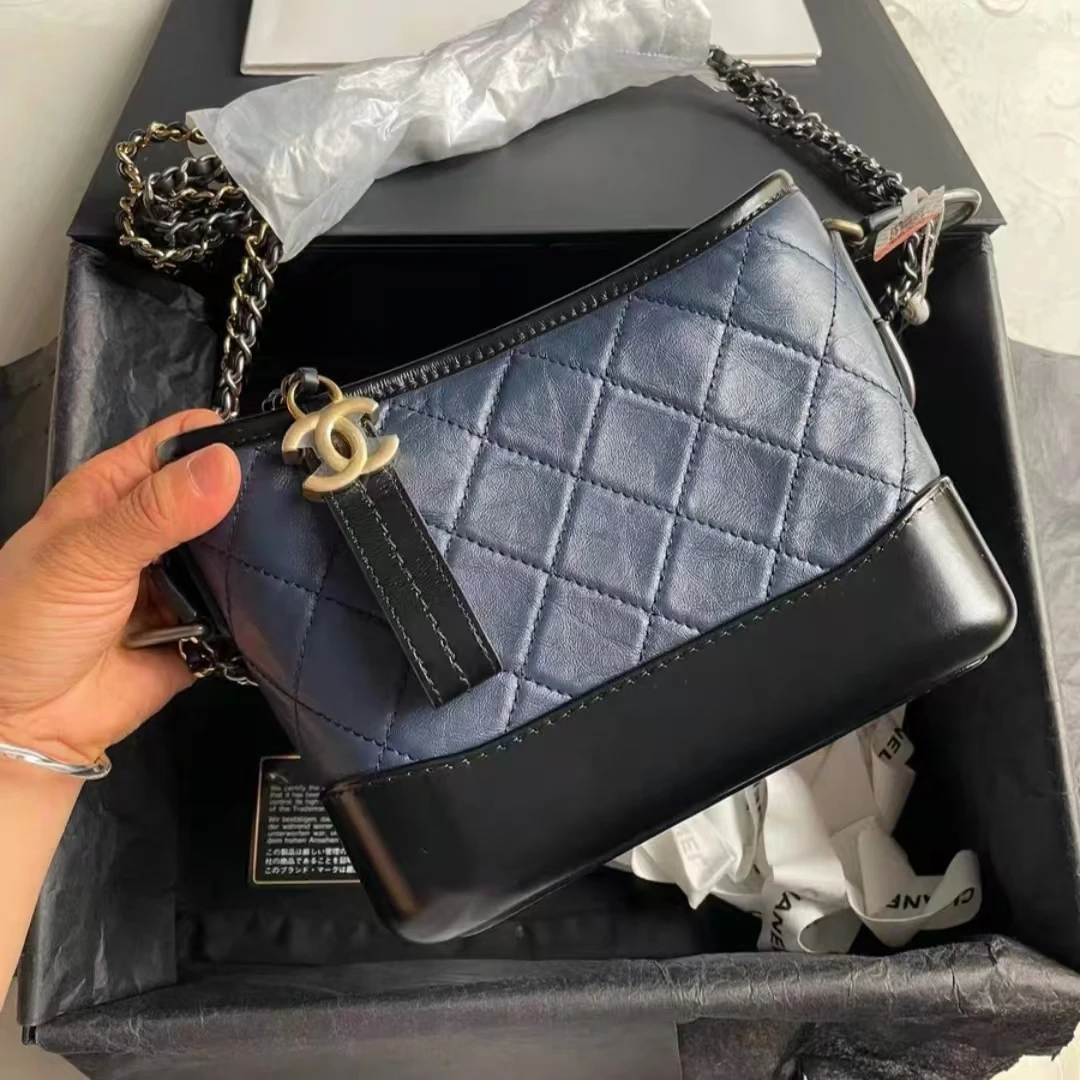 99新 Chanel/香奈儿 蔚蓝/深蓝色 小号流浪包 27开 有卡