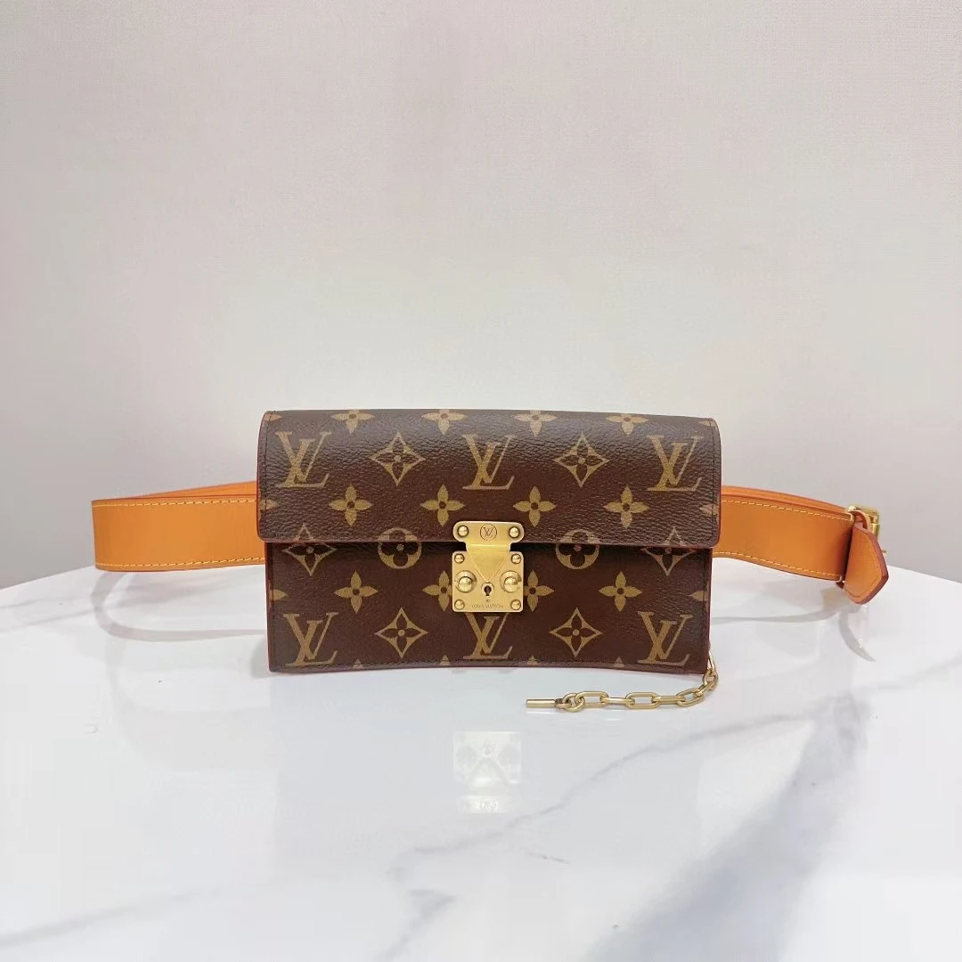 99新 LouisVuitton/路易威登 蔚蓝/S lock老花腰包 胸包
