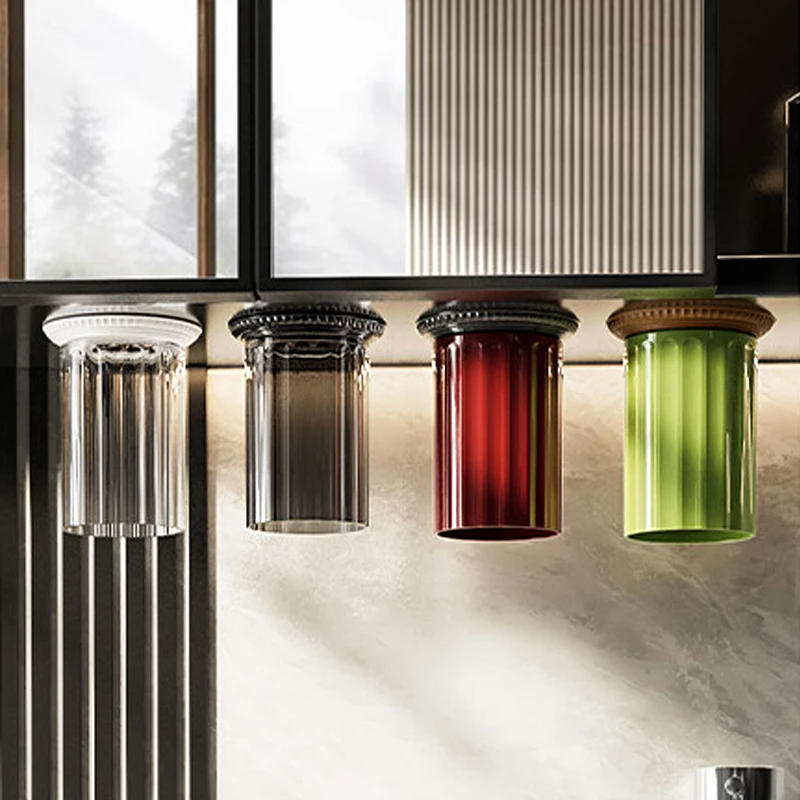 家用磁吸漱口杯卫生间免打孔镜柜下牙刷杯壁挂式可沥水洗漱杯子