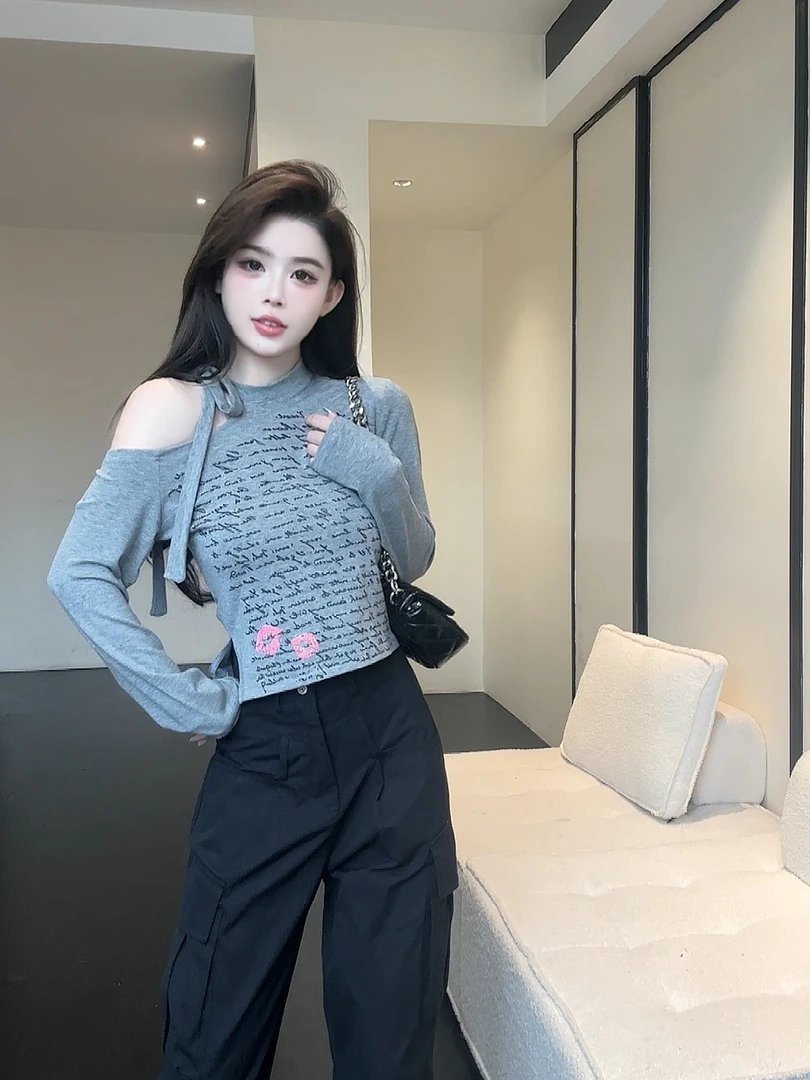 HuiHui【字母诱惑】十三行美式字母印花镂空绑带长袖T恤漏肩（A711）