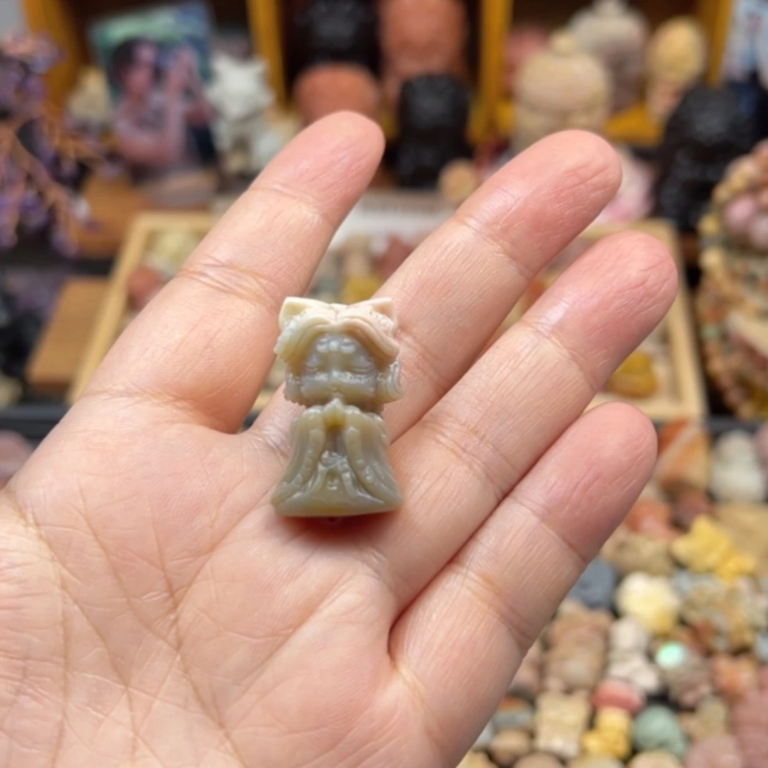 【闪购商品】石英质玉珠宝奇石未镶嵌?****妈