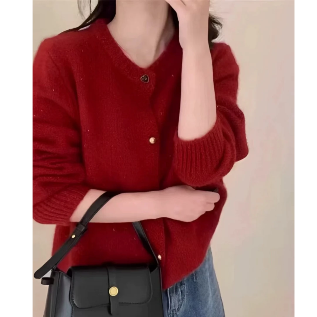 【一颗爱心扣】本命年红色毛衣开衫小香风针织外套圆领复古新年