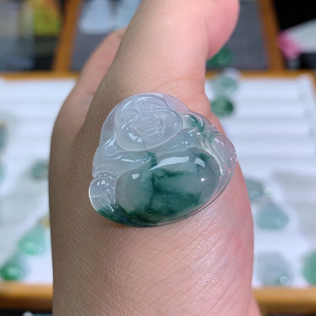 时尚冰透高冰缅甸天然翡翠A货冰种飘花佛公阁尺玉石气质妈妈精美