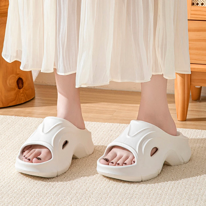 增高拖鞋女夏季新品潮流简约舒适厚底女款家居外穿凉拖鞋一字拖鞋
