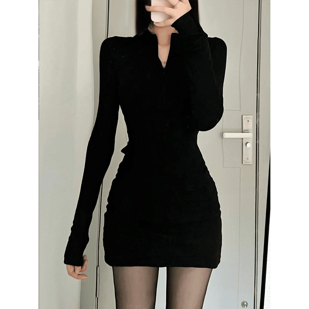 纯欲风后妈辣妹连衣裙女秋冬半高领拉链包臀紧身御姐修身别致短裙