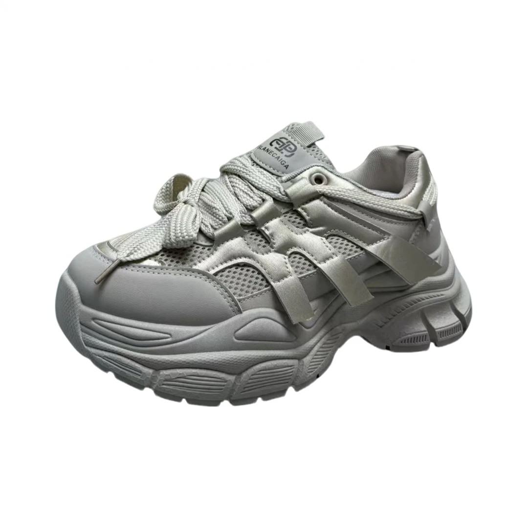 8829   10223真皮休闲运动鞋   百搭款 (标准尺码）(荣)