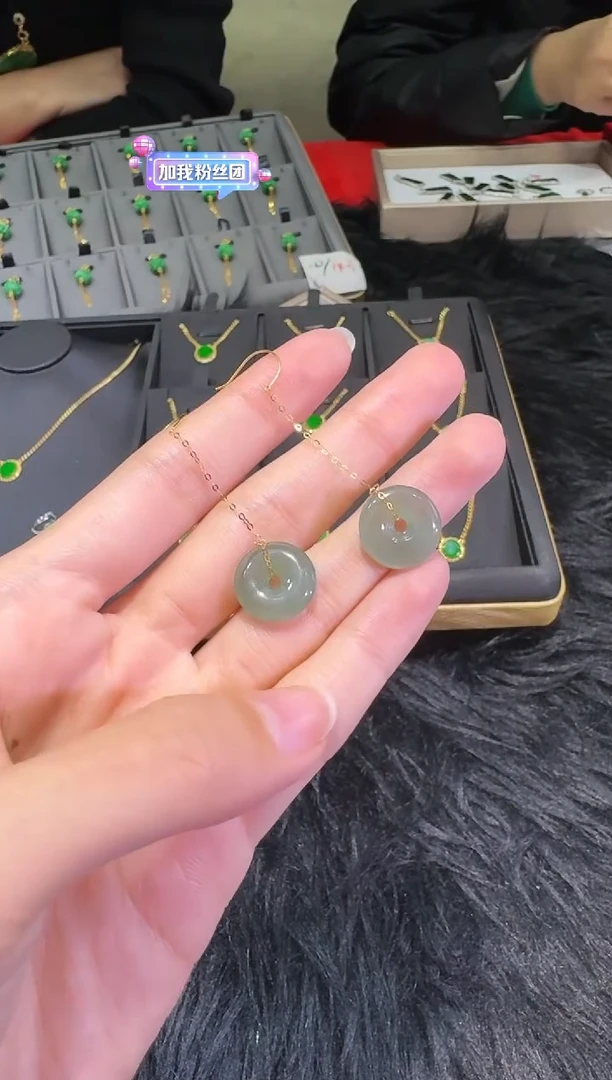 【闪购商品】翡翠/18K金镶嵌1007505/345/多样性发/1对