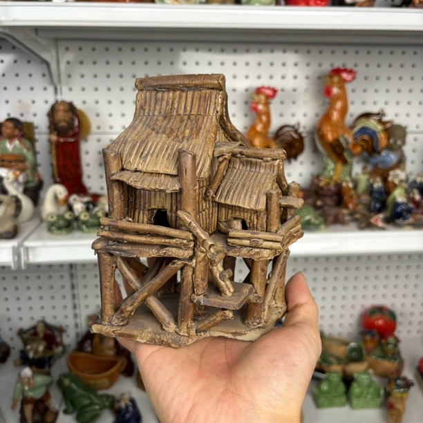 陶瓷15厘米高水寮屋房子