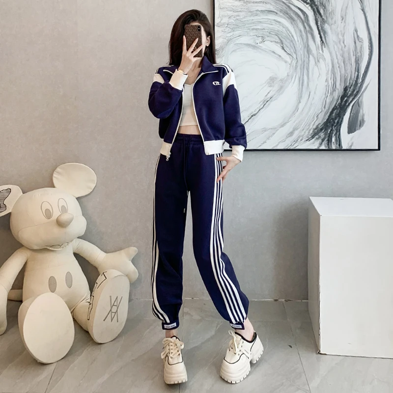 休闲运动服套装女秋季2023新款潮流显瘦短款开衫卫衣束脚裤两件套