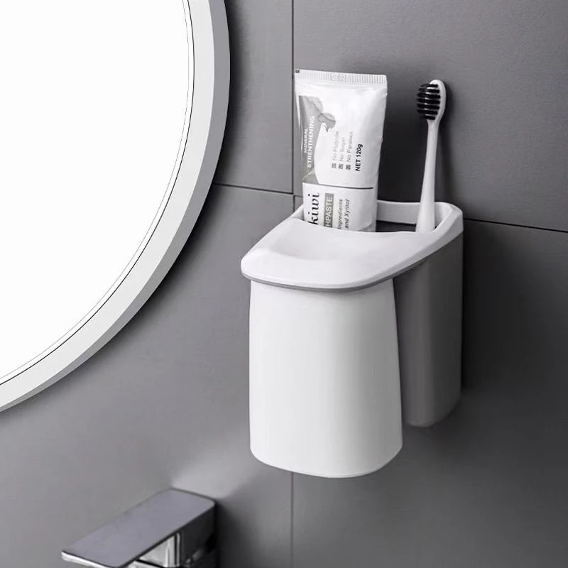 牙膏盒吸壁式磁吸牙刷架免打孔套装壁挂式吸盘漱口套装（颜色随机）