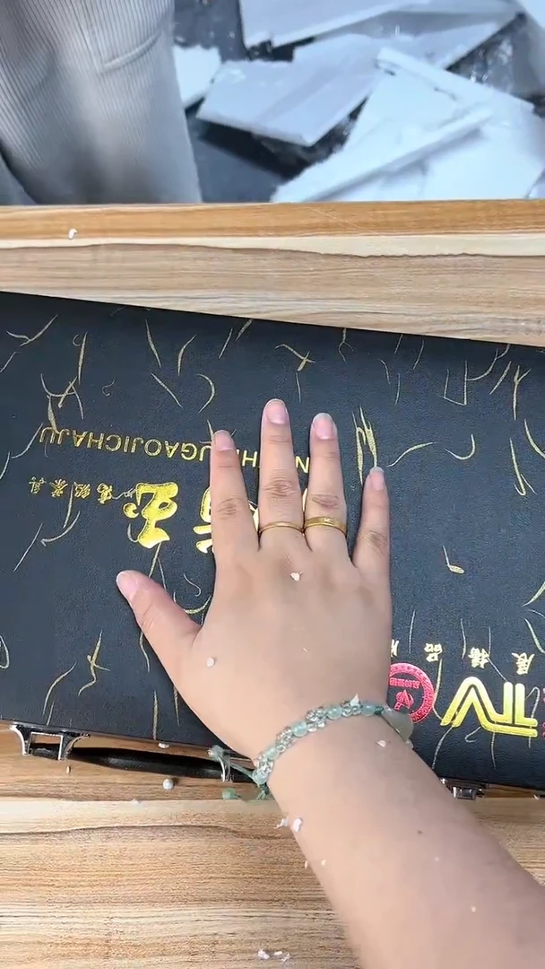 【闪购商品】瓷片羊脂玉羊脂玉111