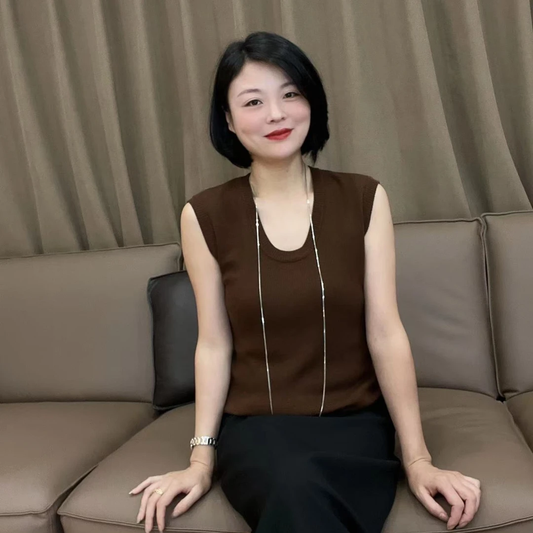 谭谭家-2023初秋新品时尚小众休闲打底显瘦修身百搭背心-204