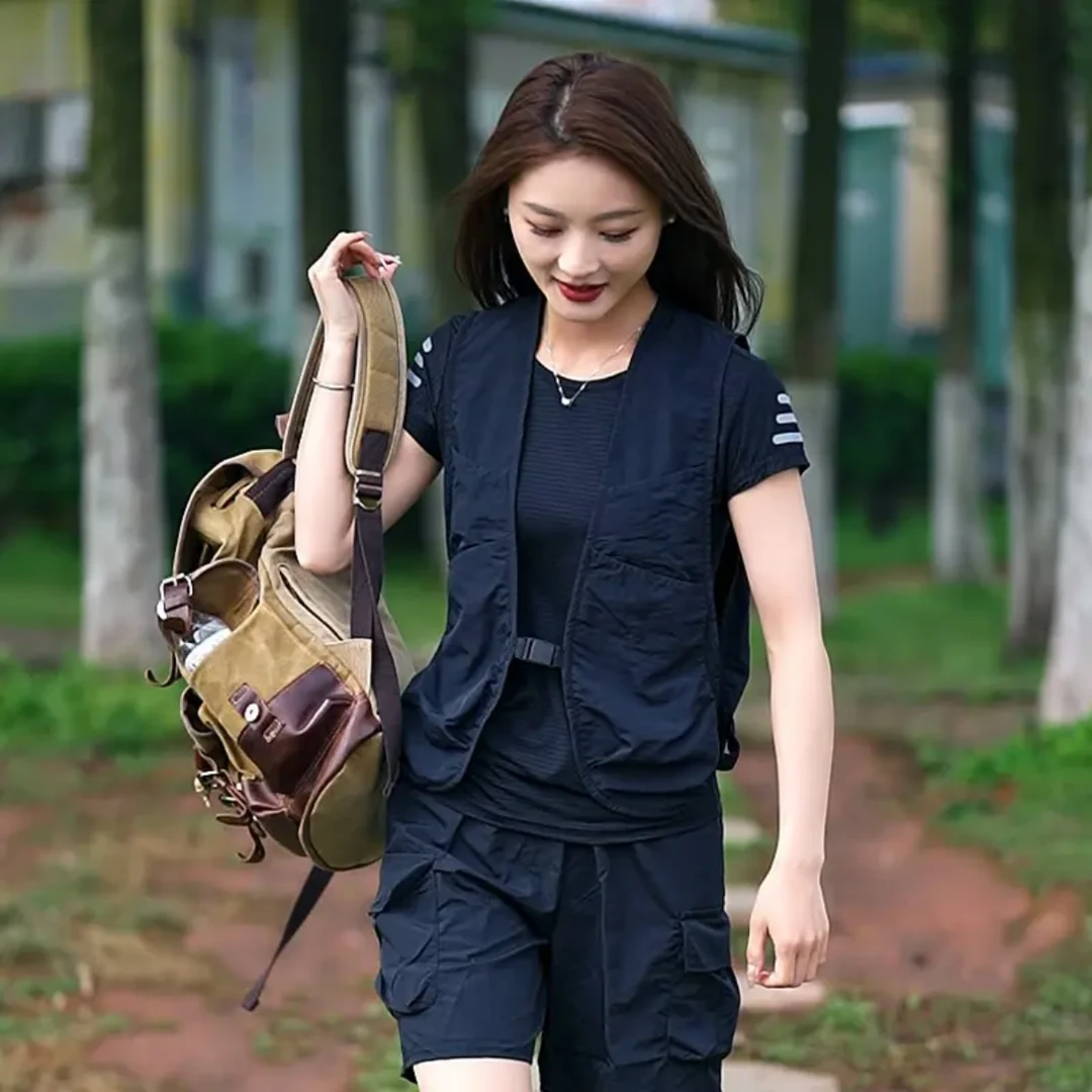 马甲夏季口袋薄款潮牌户外休闲机能百搭无袖摄影坎肩工装背心外套