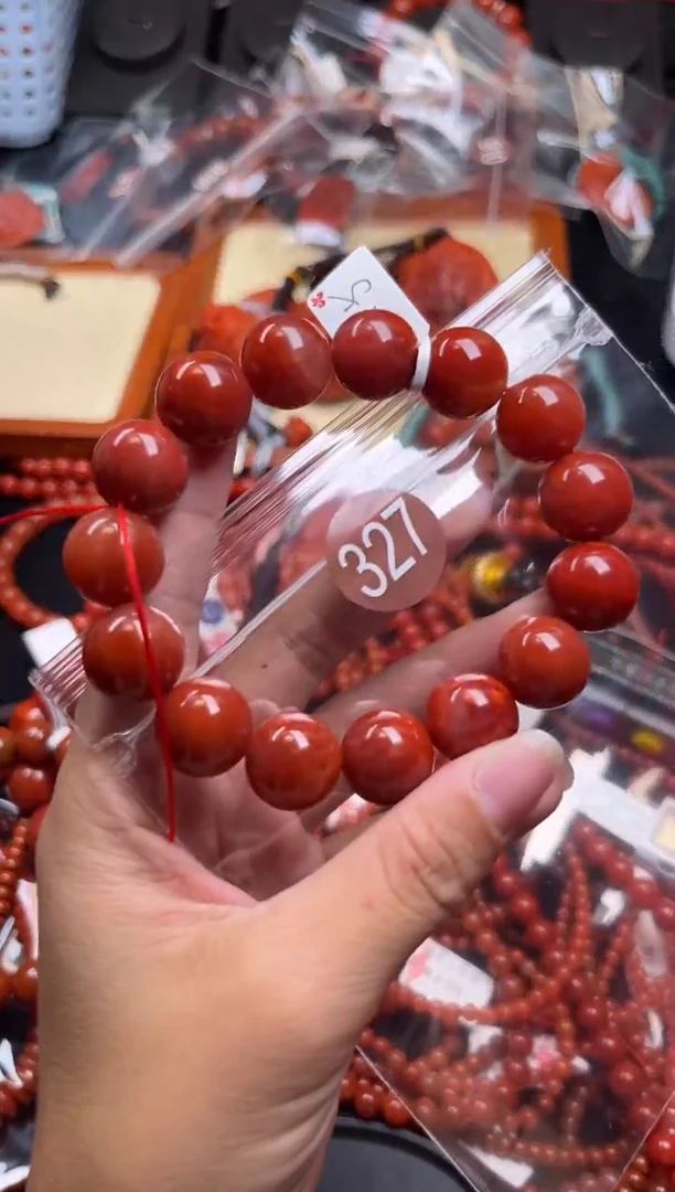 【闪购商品】南红玛瑙珠宝奇石未镶嵌327-15