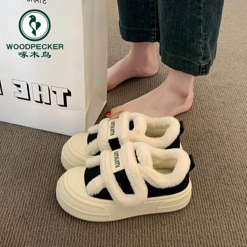 啄木鸟厚底雪地靴女款2024年新款冬季加绒保暖防滑百搭外穿毛毛鞋