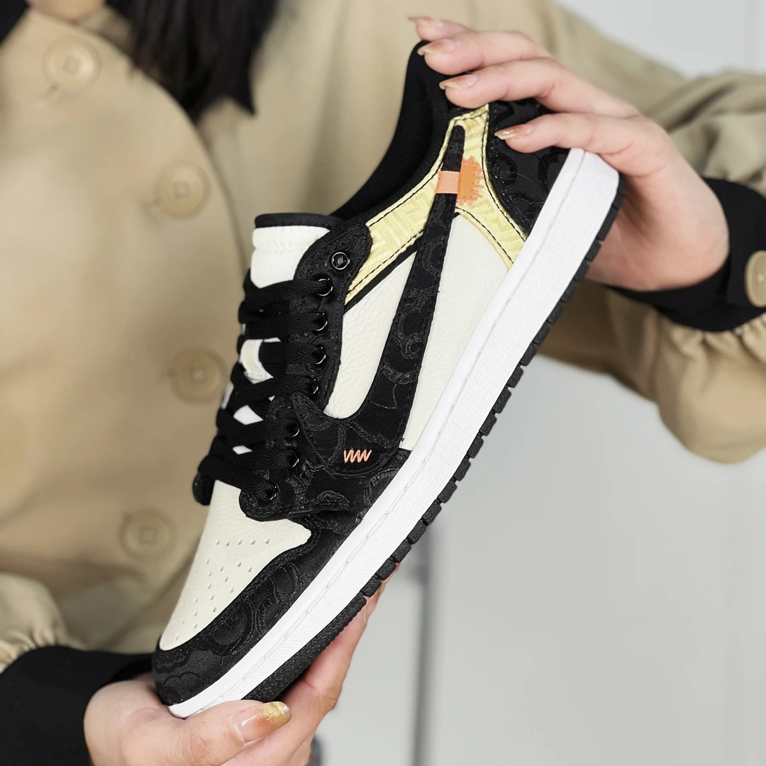 【Nike/耐克】Air jordan 1 黑白OW国风苏绣百搭高端【定制球鞋】