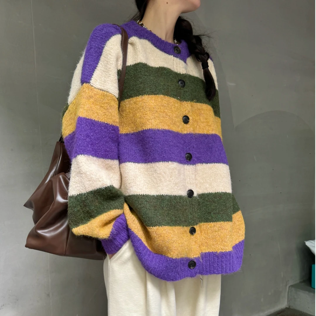2024拼接色条纹甜妹秋冬日系开衫保暖休闲宽松百搭毛衣上衣