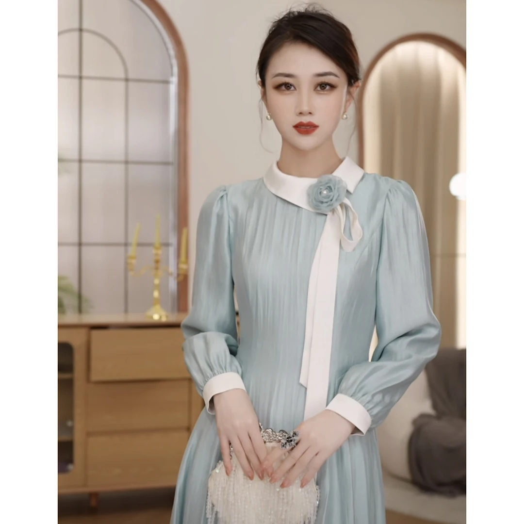 【BOBO】海盐天空 早秋长袖飘带手工花连衣裙CC243L1017