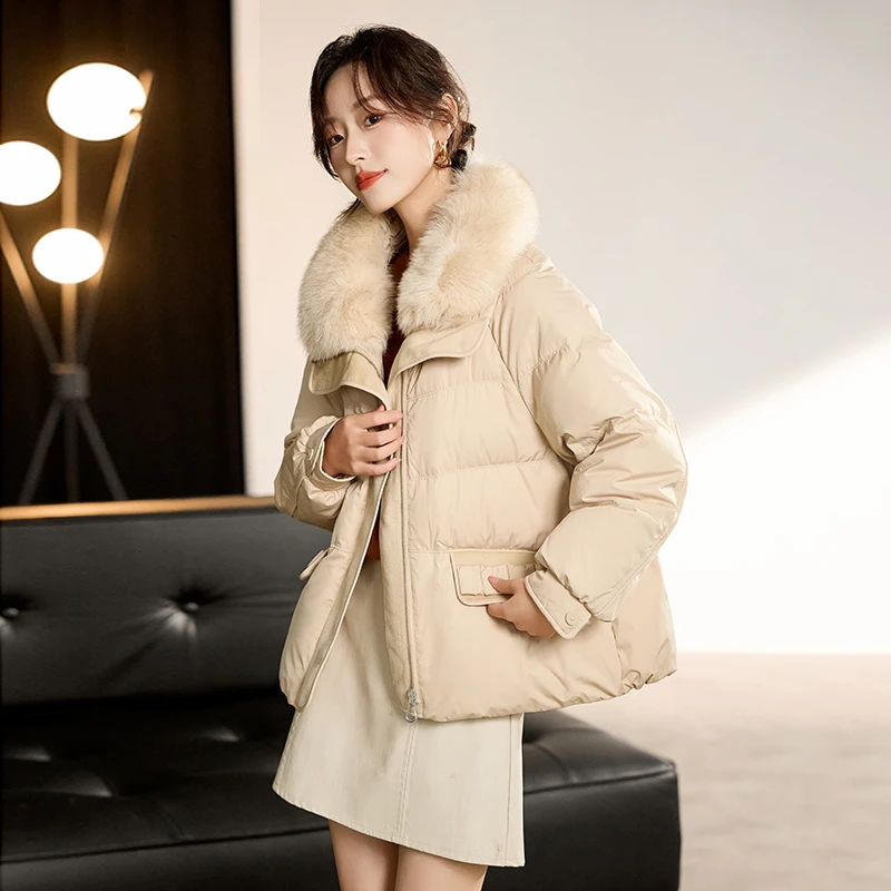 高端可拆卸狐狸毛领白鹅绒服女冬季2024新款小个子休闲短款羽绒服