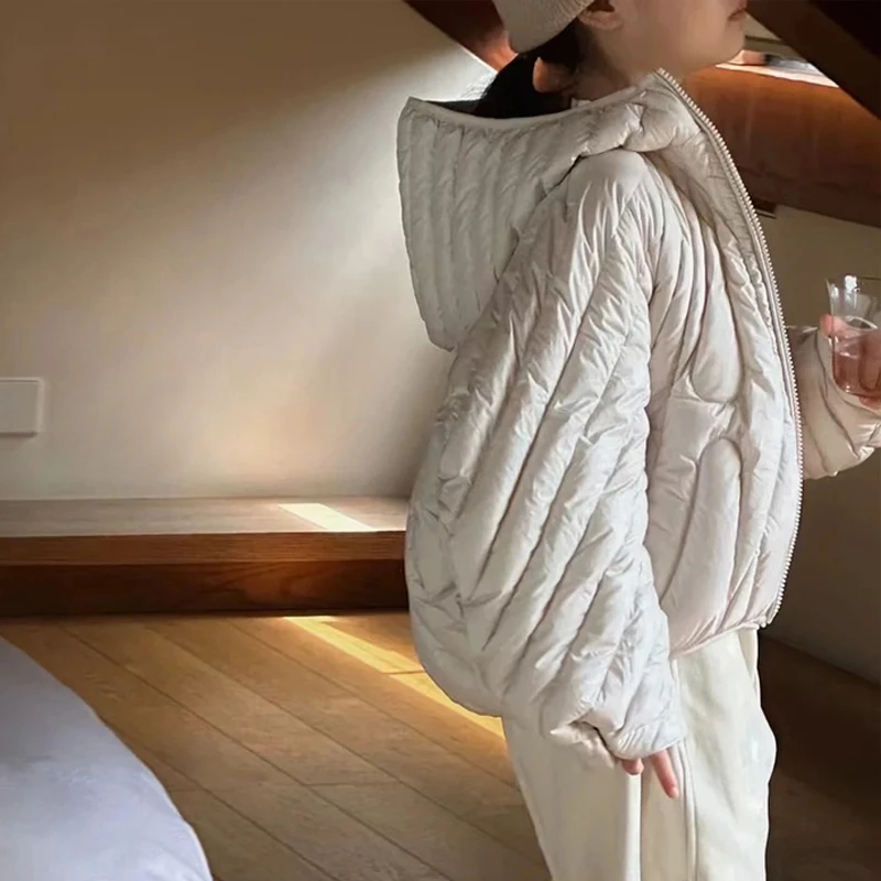 韩国童装儿童羽绒服男童女童新国标90%白鸭绒轻薄款秋冬连帽外套