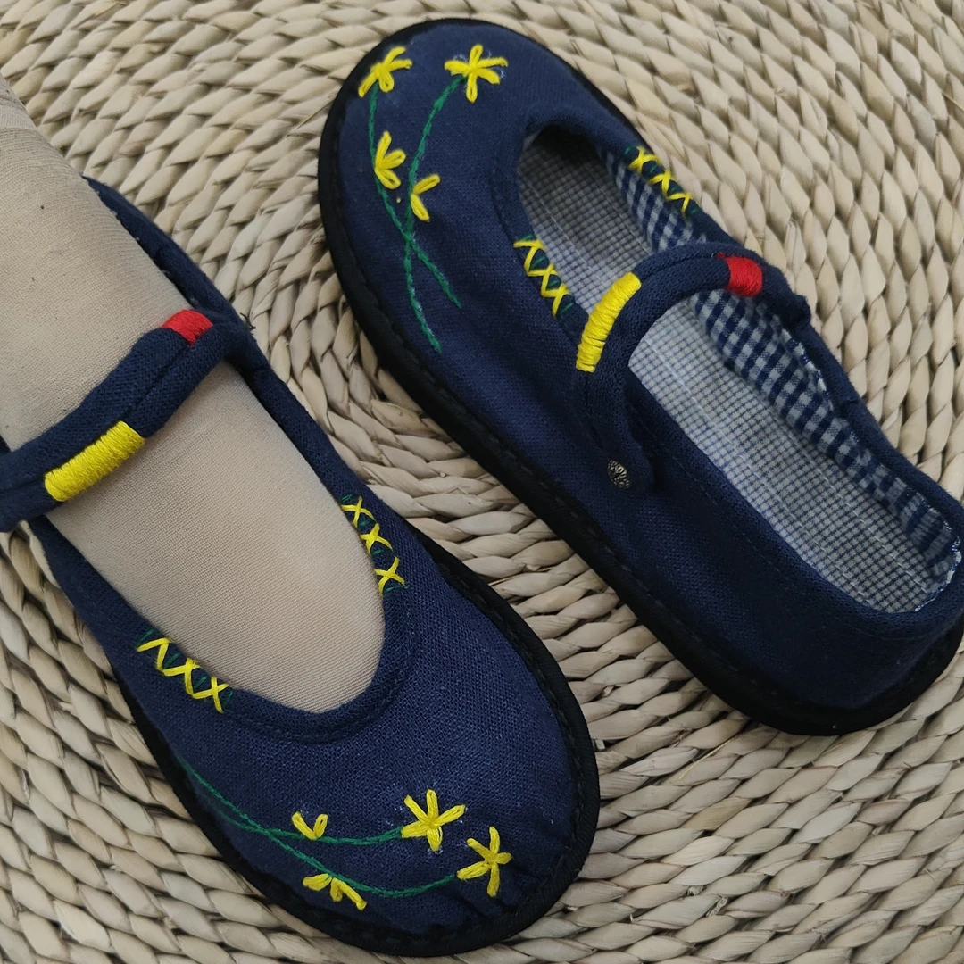 传统纯手工千层底软底休闲透气民族风绣花单鞋富家千金大小姐鞋子