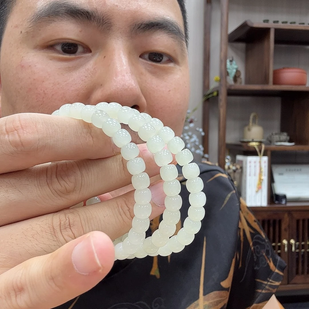 和田玉拍一发一未镶嵌