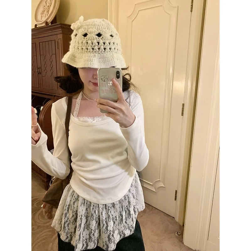 设计感假两件蕾丝挂脖长袖T恤秋冬新款德绒内搭修身显瘦百搭上衣