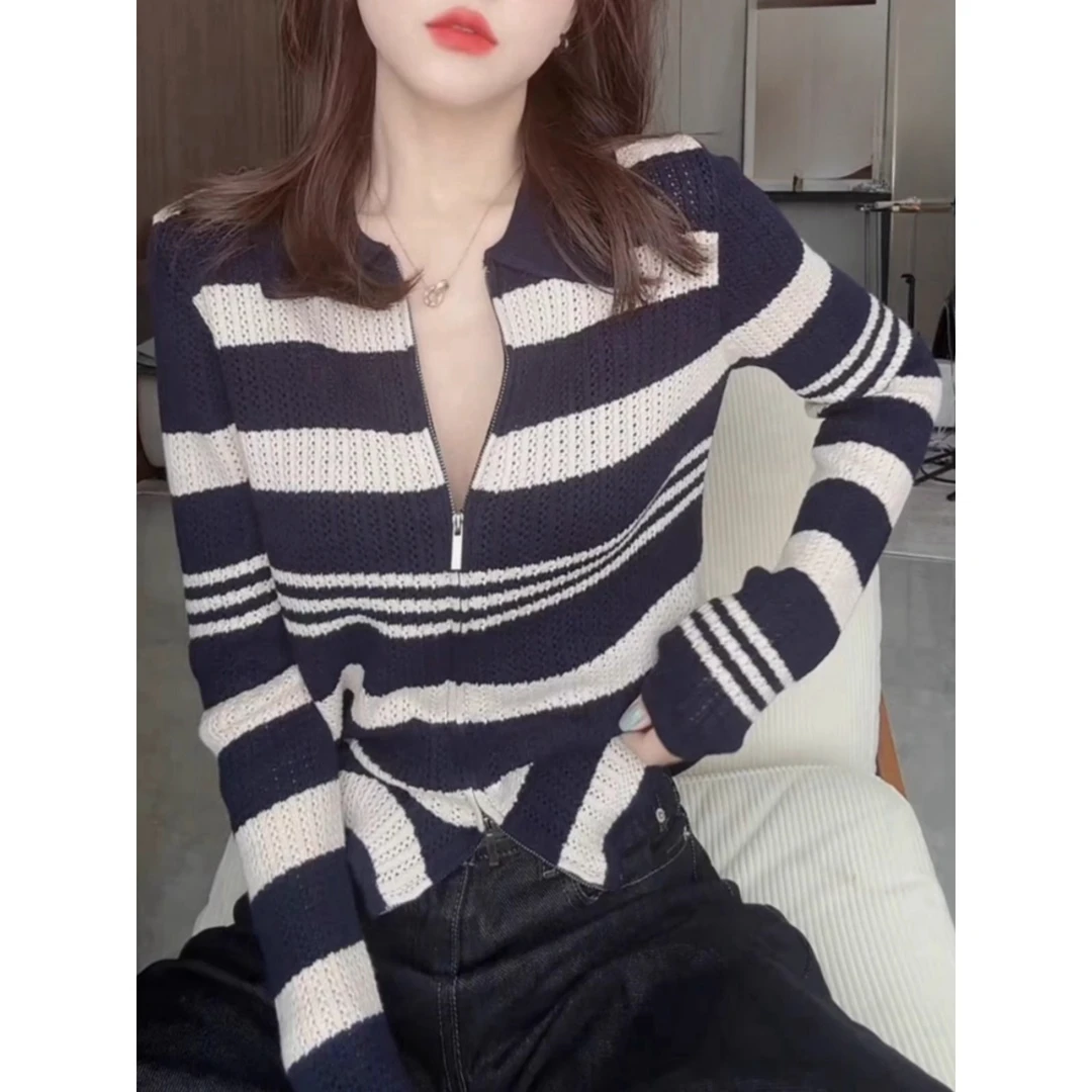 复古条纹撞色polo领双拉链针织衫女秋冬新款时尚洋气百搭显瘦开衫