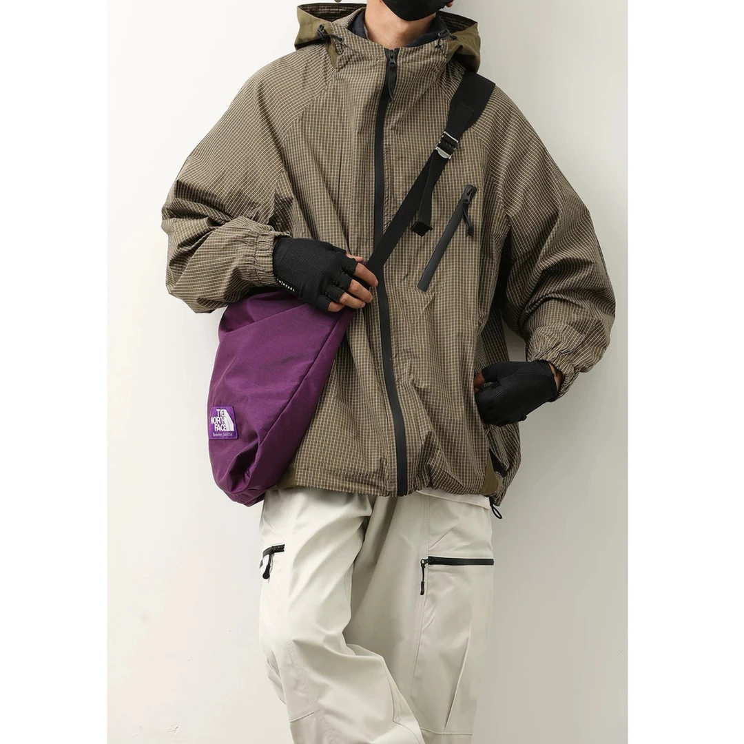 KONITIHA 春秋情侣户外机能多口袋格子工装冲锋衣连帽外套潮J2228