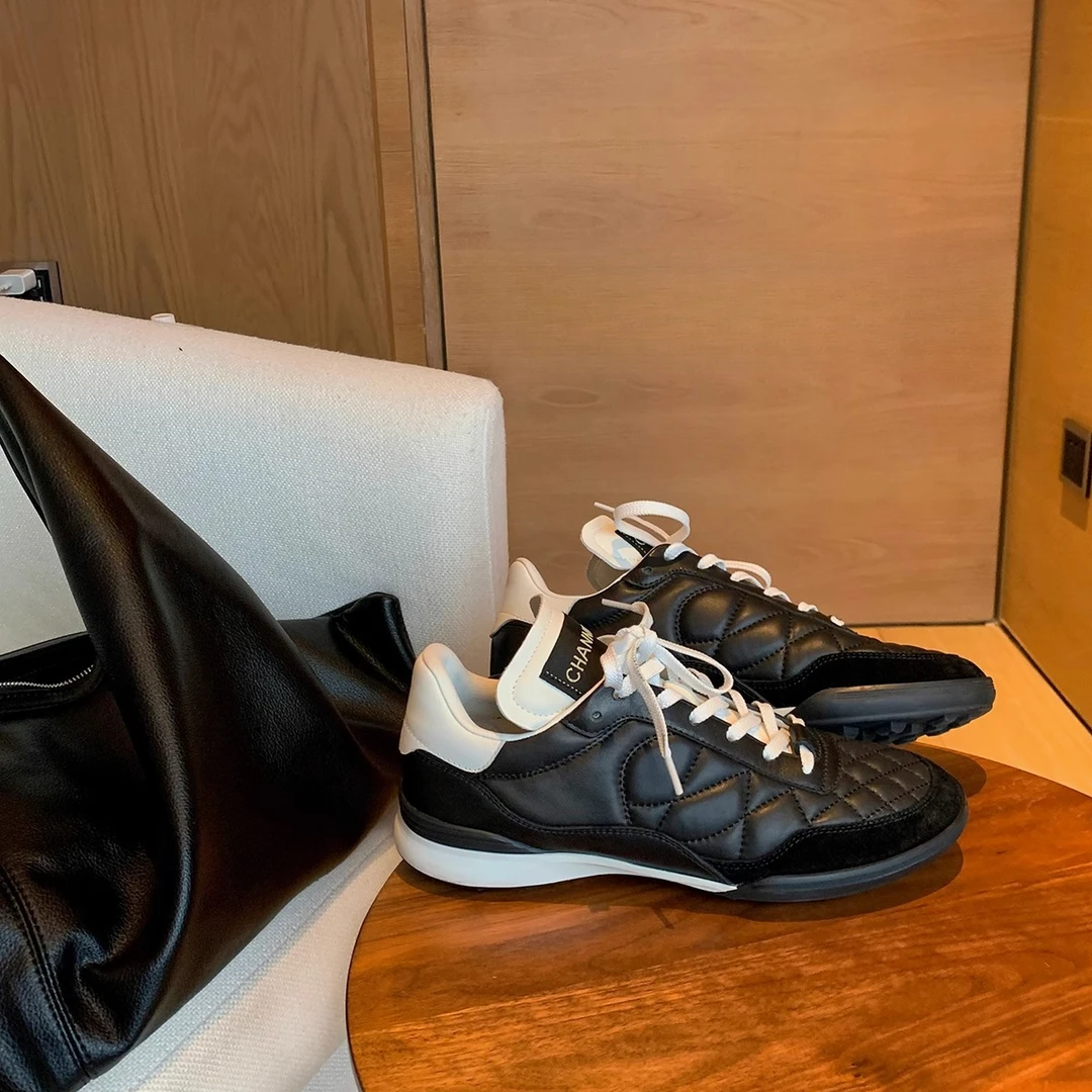 【葡萄妈同款】2025新款菱格小香风胎牛皮厚底春夏休闲老爹运动鞋女