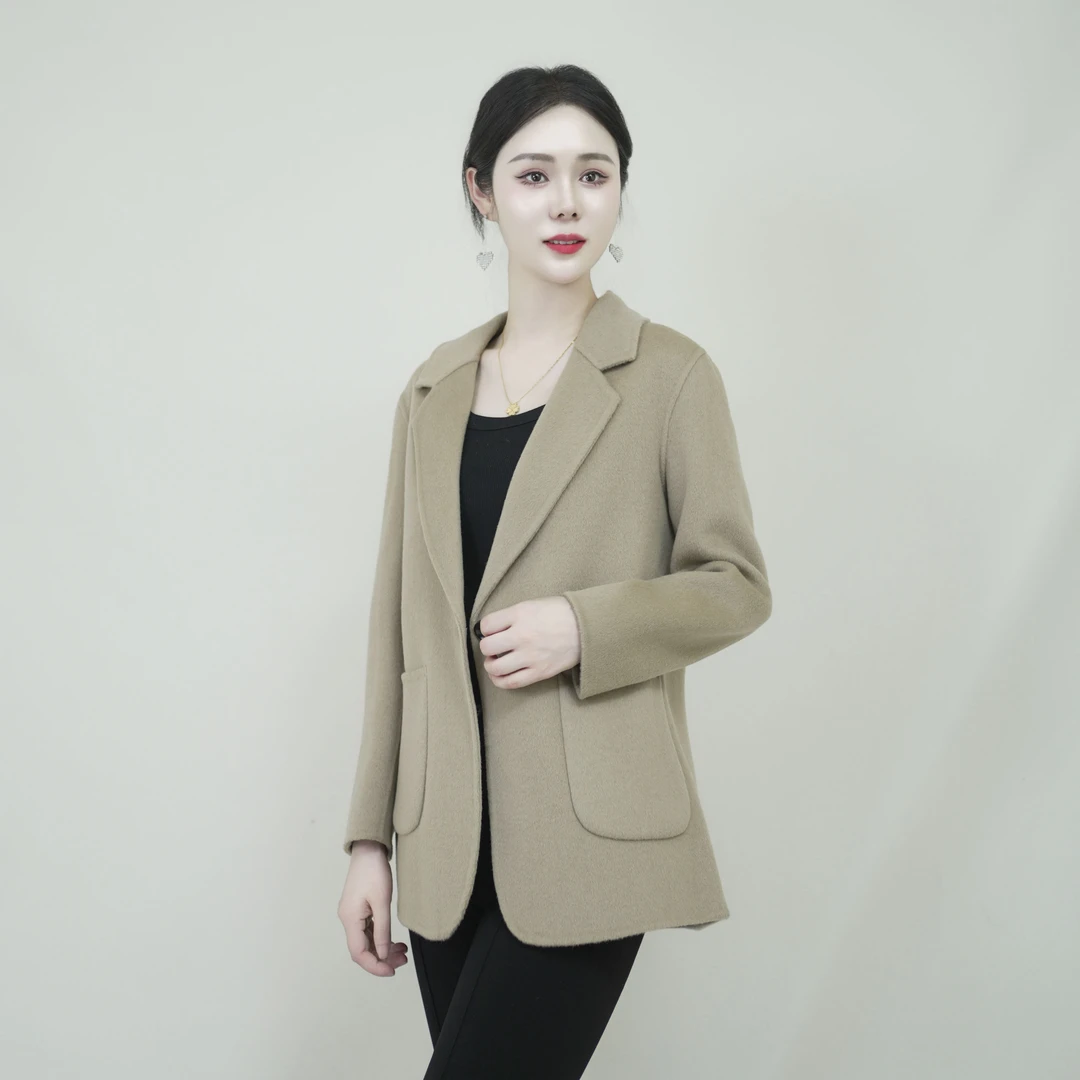 【丽爷】K001米白色羊毛大衣