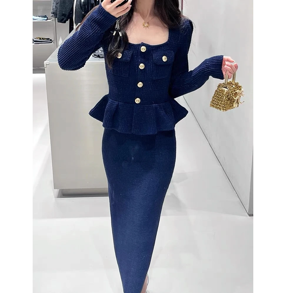 25秋冬法式名媛轻奢方领荷叶边长袖针织连衣裙女神范气质中长裙