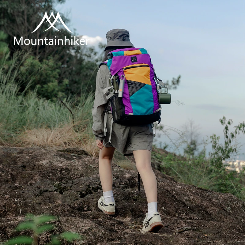 山之客户外露营登山背包双肩包时尚休闲防水耐磨户外运动背包