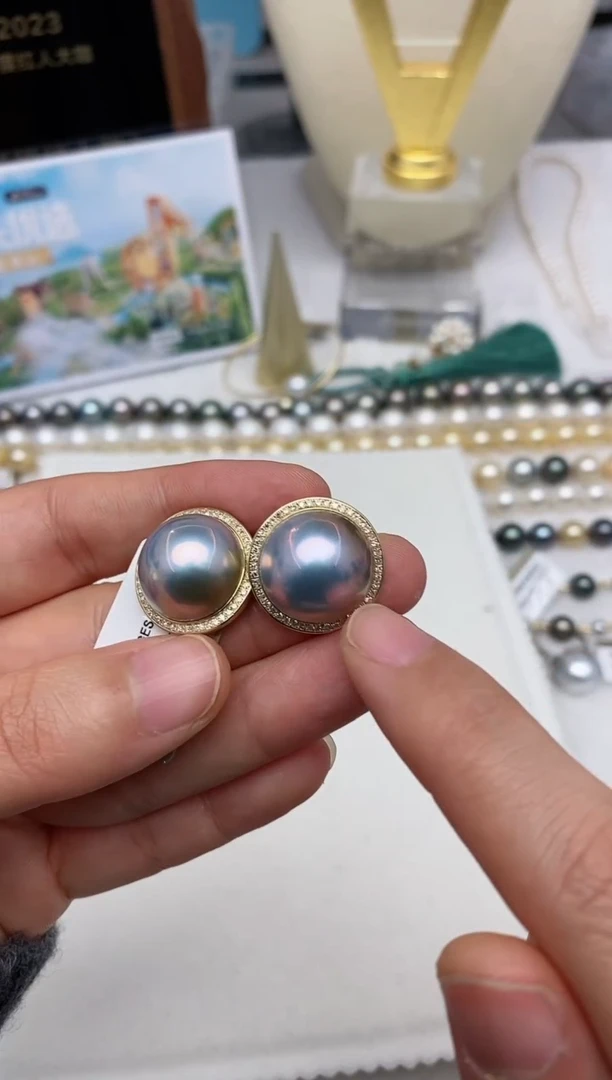 【闪购商品】拼合珍珠（马贝珠）耳饰18K金镶嵌10