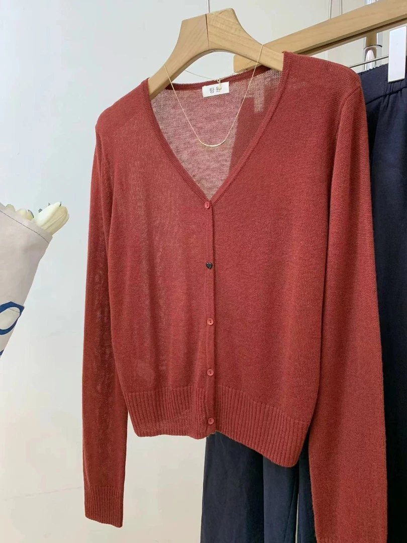 【小心心扣】V领小心机安可拉红显白针织小开衫女秋装新款女
