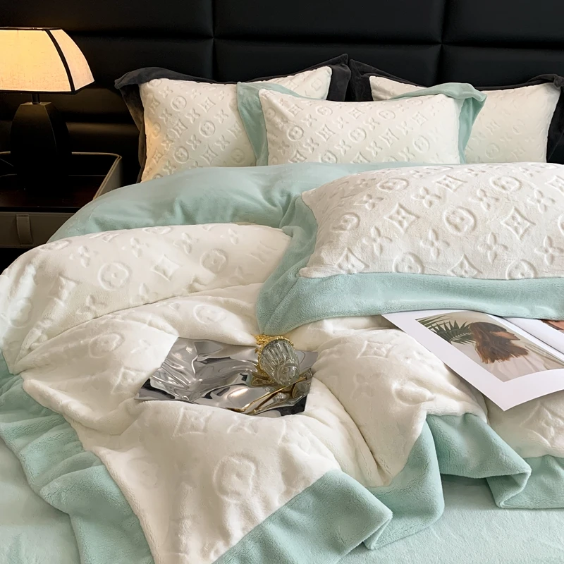 水南秋冬加厚高克重牛奶绒四件套宽边简约提花工艺不起静电不掉毛