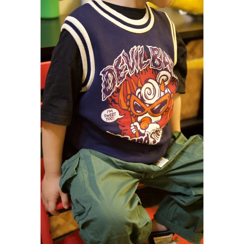 「six-1」黑超儿童秋冬磨绒套头马甲背心  1512