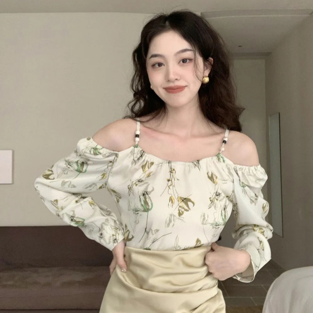 秋季新款法式轻熟风纯欲气质收腰显瘦露肩吊带修身衬衫短款上衣潮