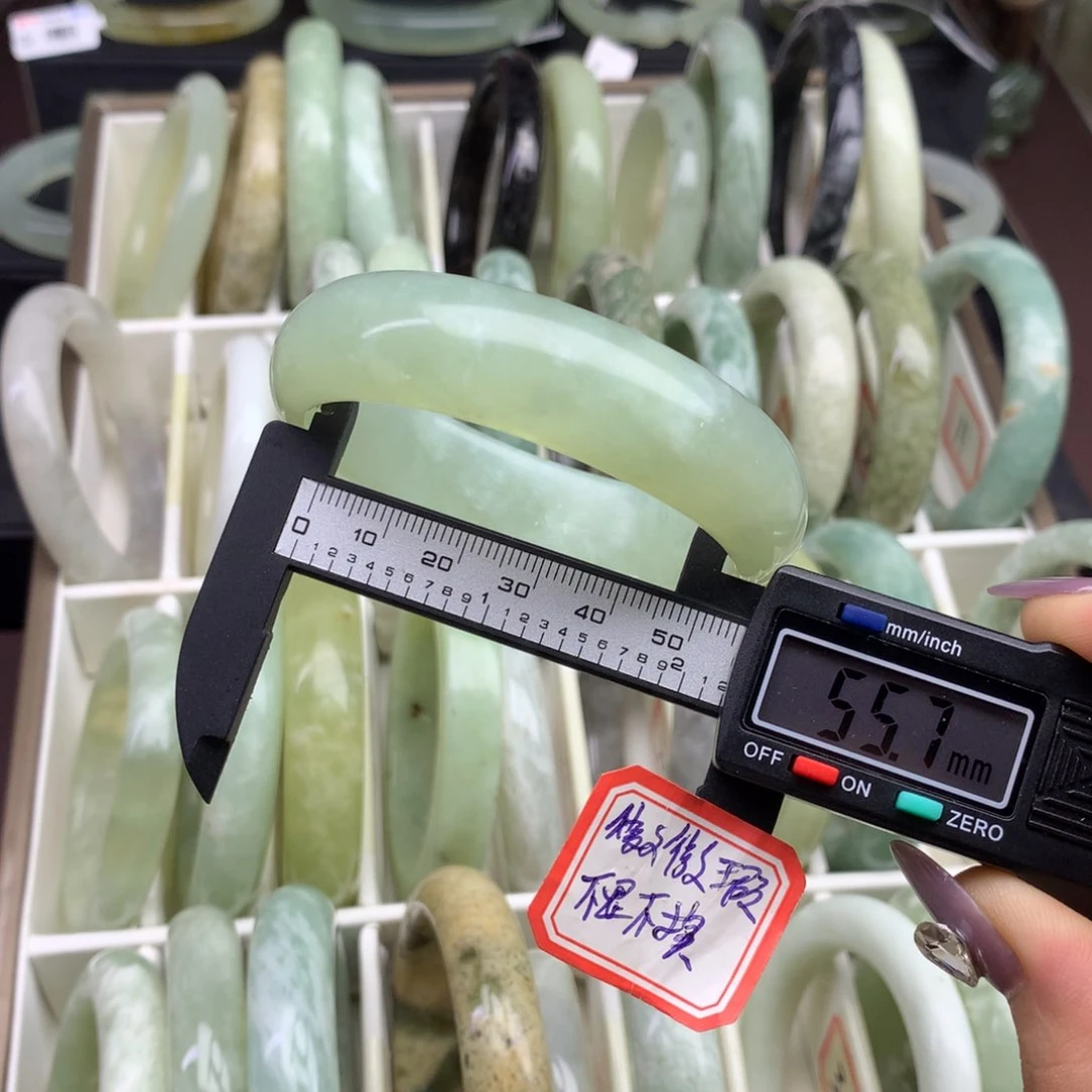 蛇纹石玉手镯未镶嵌22