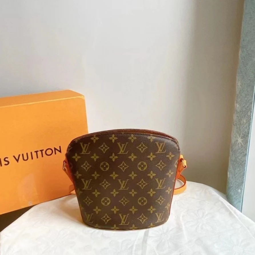 90新 LouisVuitton/路易威登 酒壶单肩腋下斜挎手提包/植鞣革换新