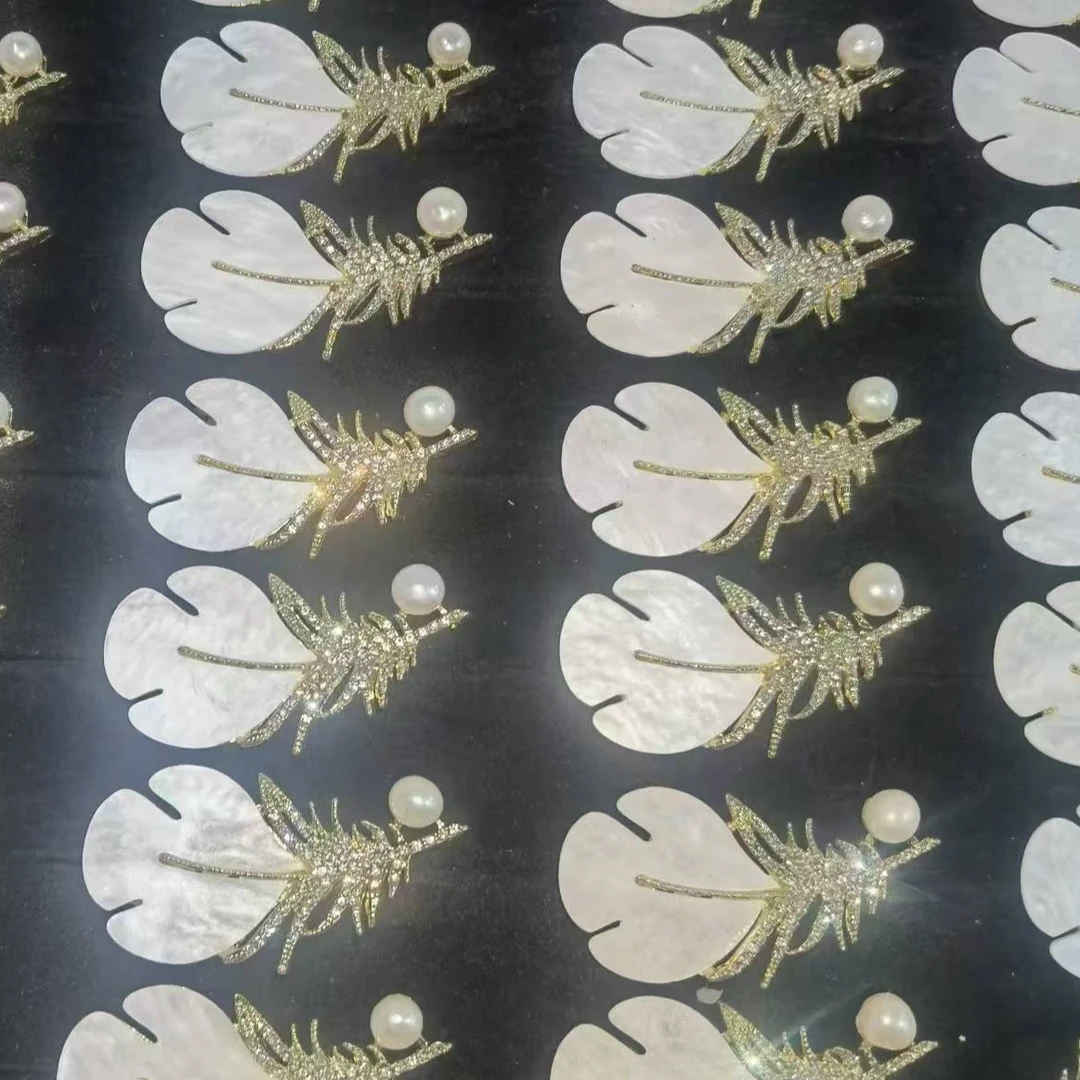 99新  小宋专属珍珠胸针