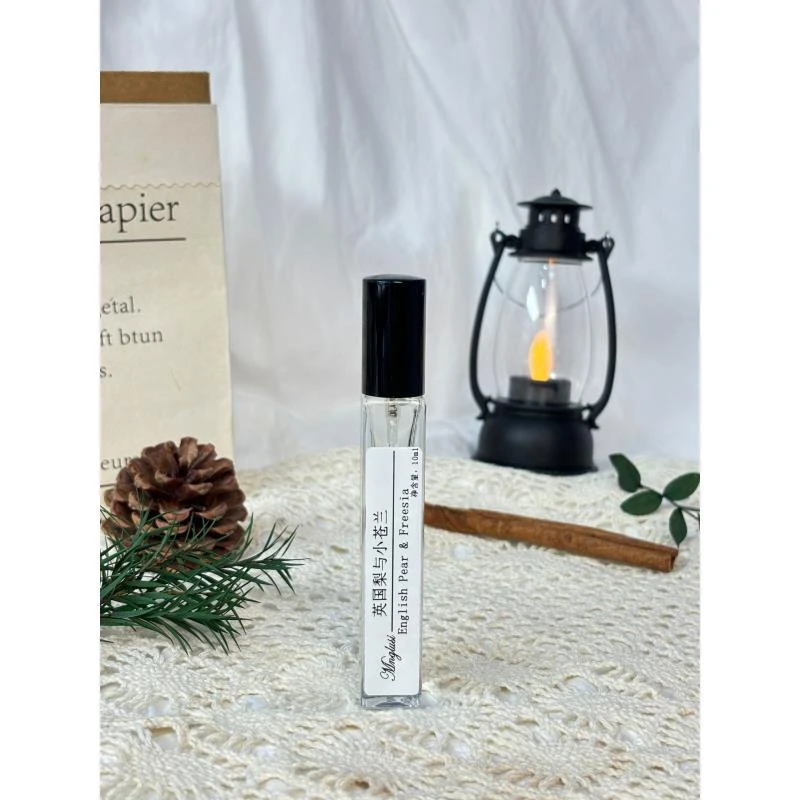 【英国梨与小苍兰】-正品10ml EDT持久香气质留香经典清新便携 香水