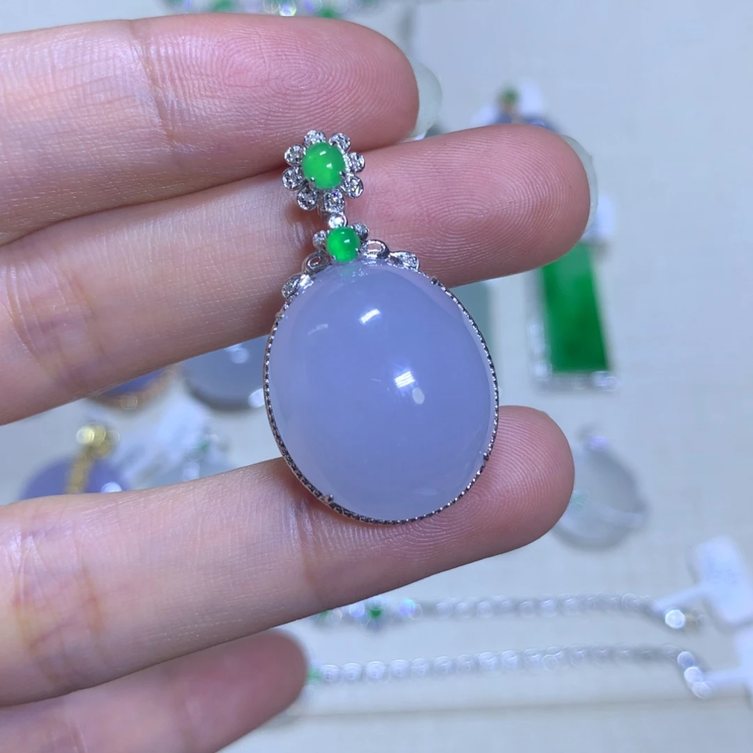 翡翠吊坠(不含链)未镶嵌翡翠