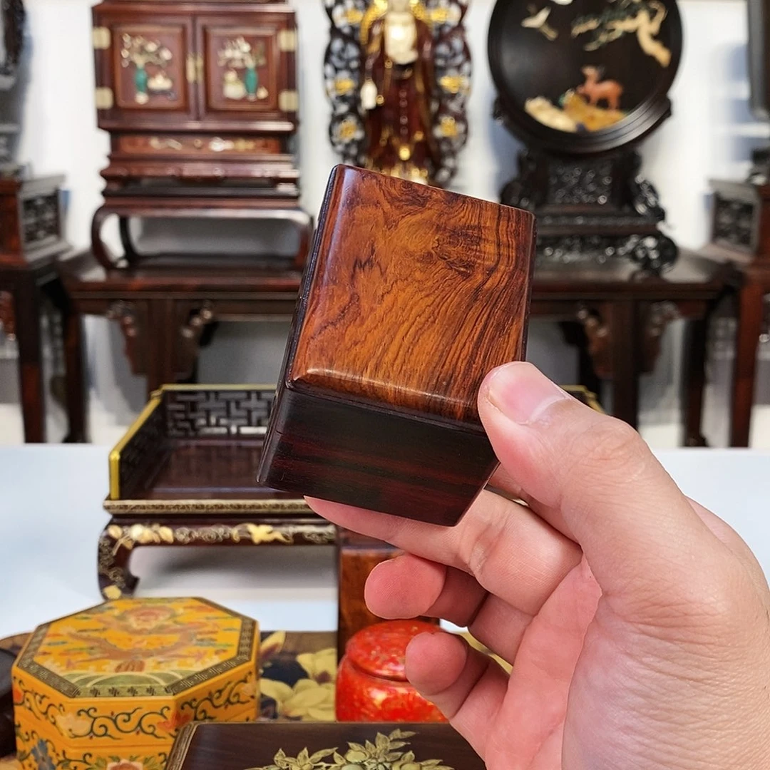 紫檀木类成套家具小叶紫檀盒子