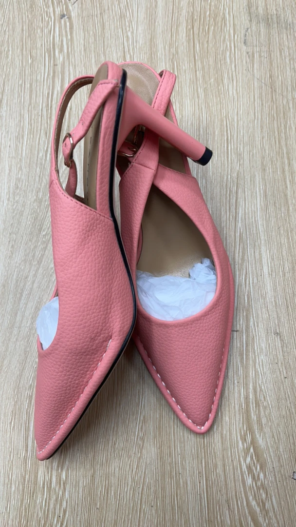 3433-1时尚断码前包后空高跟凉鞋