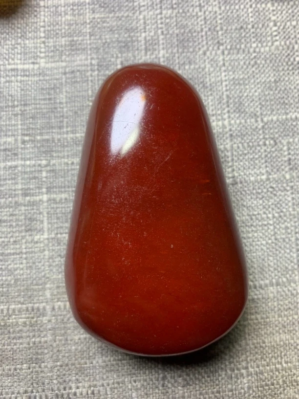 和田玉原石手把件