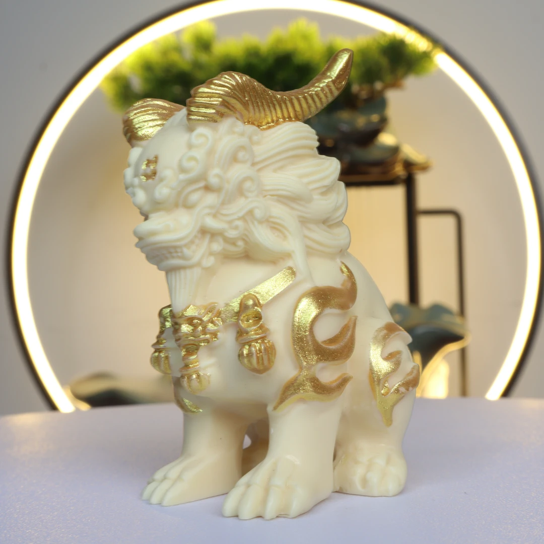 象牙果描金麒麟双角摆件工艺品创意摆设中式手工玄关瑞兽雕刻书房