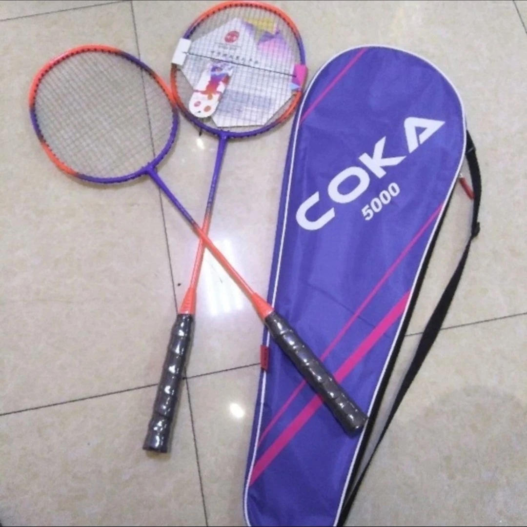 精品羽毛球拍颜色品牌随机发一副